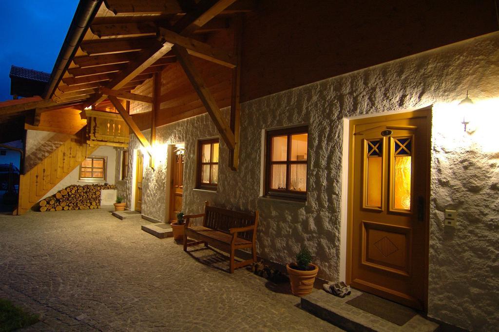 Wellness Ferienwohnungen Zellertalblick Drachselsried Exterior photo