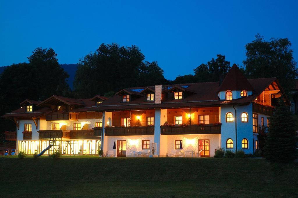 Wellness Ferienwohnungen Zellertalblick Drachselsried Exterior photo